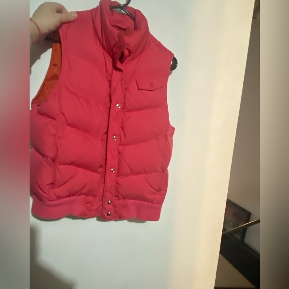 Vintage GAP puffy vest. Good used condition. Pink with pockets!